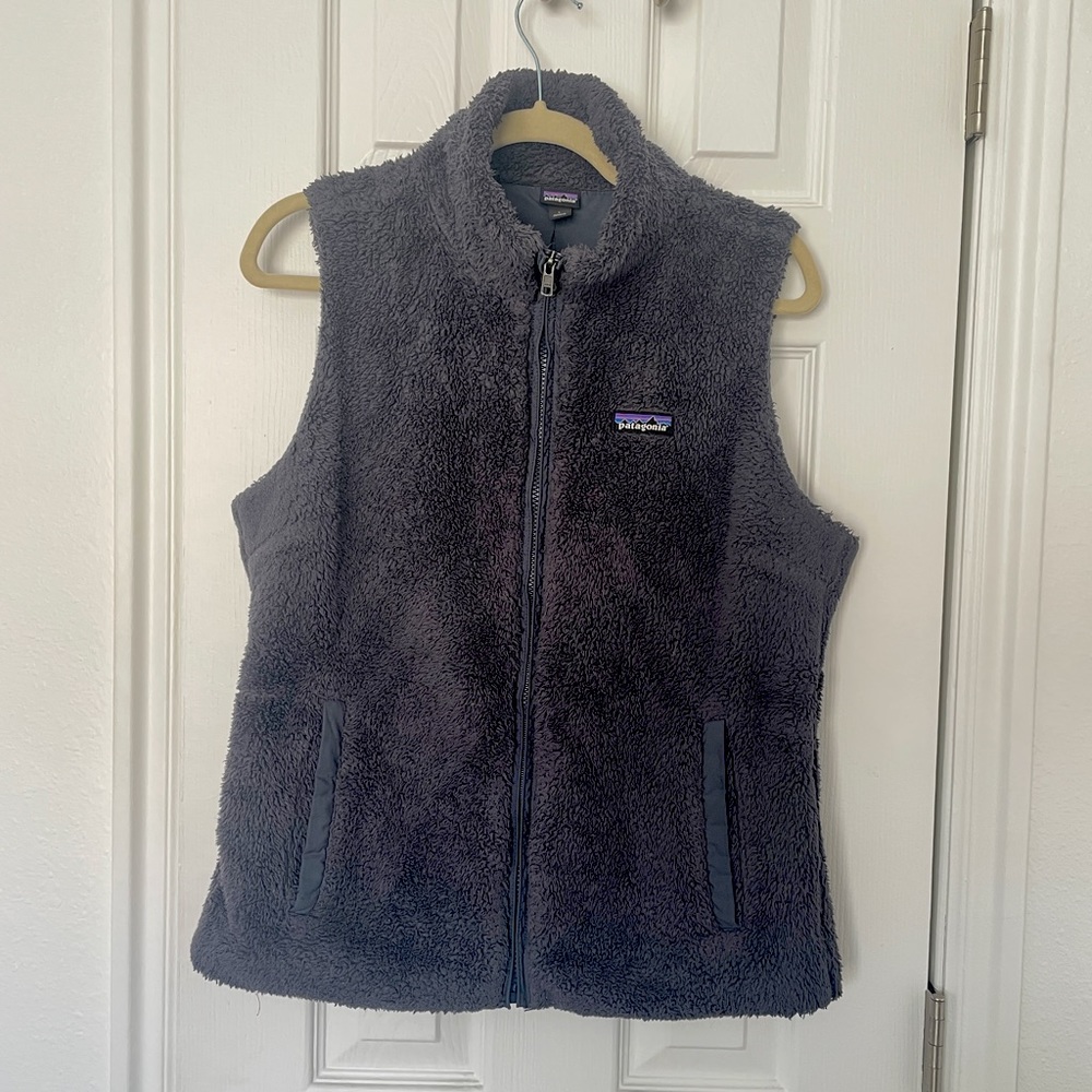 Patagonia Womens fuzzy vest size large - good condition